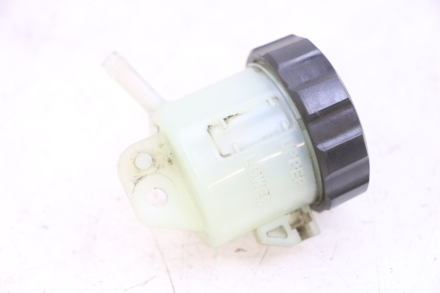 photo de BOCAL LIQUIDE FREIN YAMAHA FJR ABS 1300 (2006 - 2012) - Zoom état d’usage