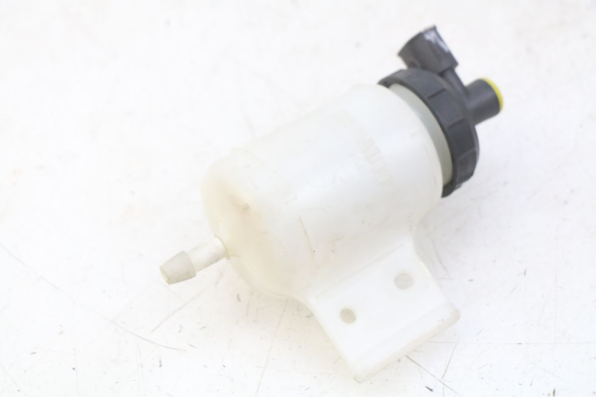 photo de BOCAL LIQUIDE FREIN RENAULT TWIZY 45 (2012 - 2019) - Zoom état d’usage