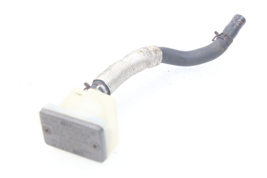 photo de BOCAL LIQUIDE FREIN SUZUKI XF FREEWIND 650 (1997 - 2003) - Gros plan technique