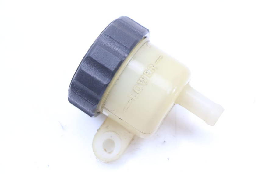 photo de BOCAL LIQUIDE FREIN YAMAHA XJ F 900 (1983 - 1994) - Vue principale