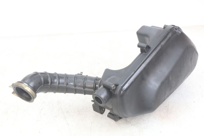 photo de BOITE A AIR KYMCO AGILITY 4T 50 (2005 - 2018) - Gros plan technique