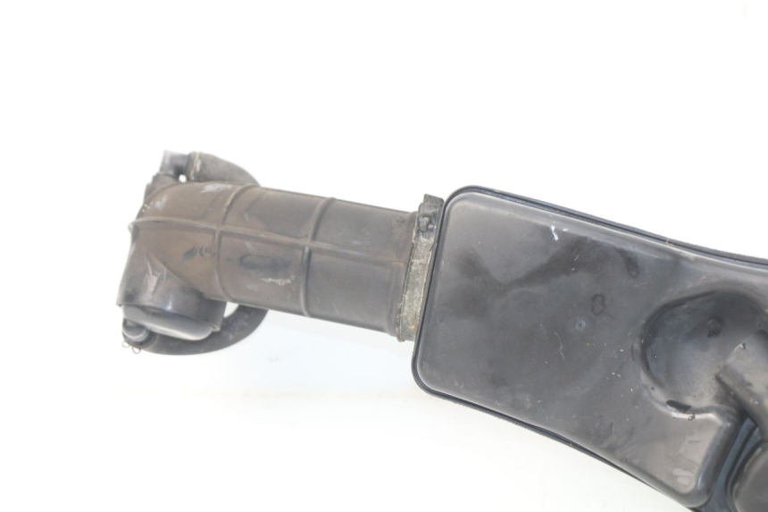 photo de BOITE A AIR SUZUKI BURGMAN 125 (2007 - 2014) - Gros plan technique