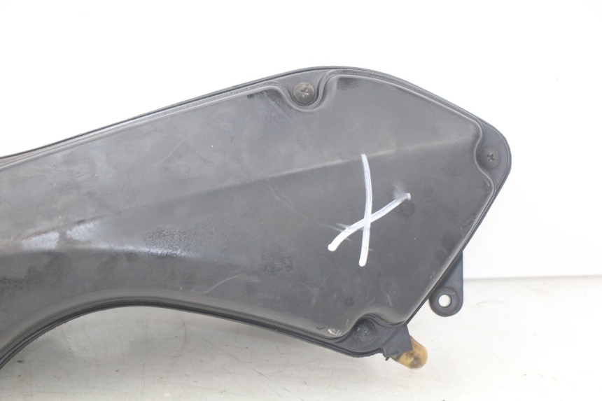 photo de BOITE A AIR SUZUKI BURGMAN 125 (2007 - 2014) - Points de fixation