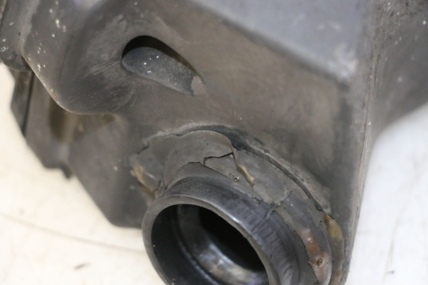 photo de BOITE A AIR PEUGEOT CITYSTAR 50 (2013 - 2017) - Autre angle de vue