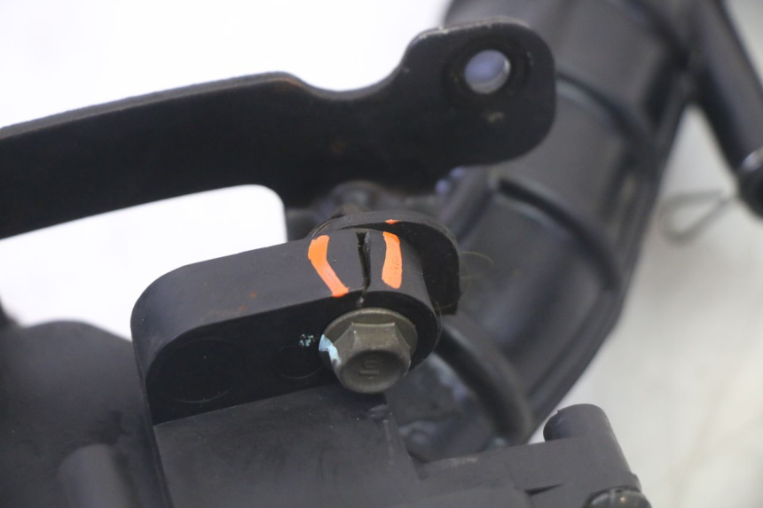 photo de BOITE A AIR SYM CROX 4T 50 (2016 - 2023) - Gros plan technique