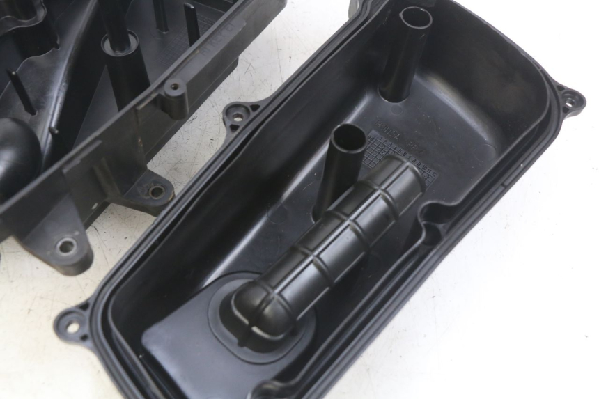 photo de BOITE A AIR HONDA FES PANTHEON 2T 125 (1998 - 2002) - Vue d’ensemble