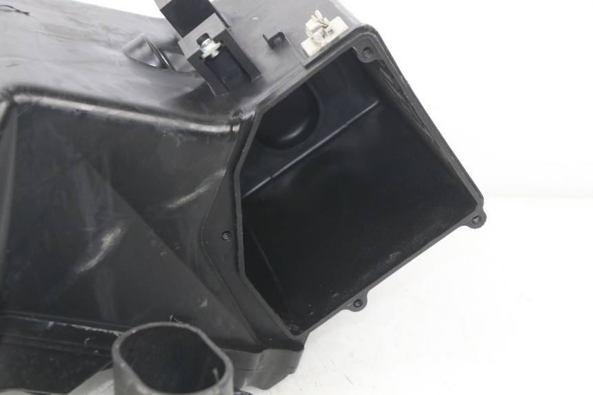 photo de BOITE A AIR YAMAHA FJR ABS 1300 (2006 - 2012) - État de surface