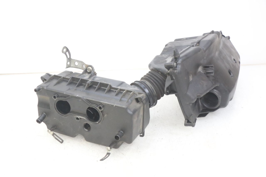 photo de BOITE A AIR HONDA FJS SILVERWING SILVER WING 400 (2009 - 2016) - Points de fixation