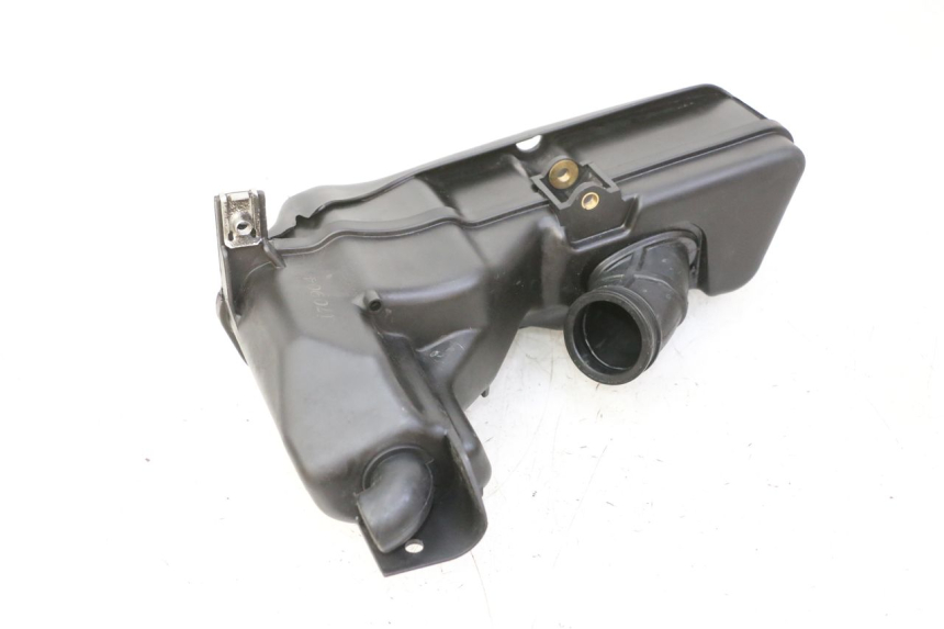 photo de BOITE A AIR PIAGGIO FLY 2T 50 (2004 - 2017) - Détail de la pièce