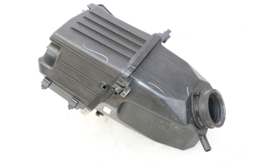 photo de BOITE A AIR BMW G310 R 310 (2016 - 2020) - Points de fixation