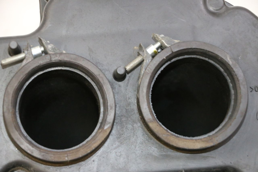 photo de BOITE A AIR SUZUKI GSR 750 (2011 - 2017) - Zoom état d’usage