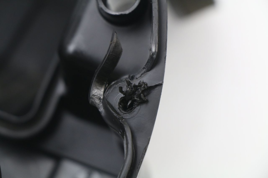 photo de BOITE A AIR SUZUKI GSX-R GSXR 600 (2008 - 2010) - Gros plan technique