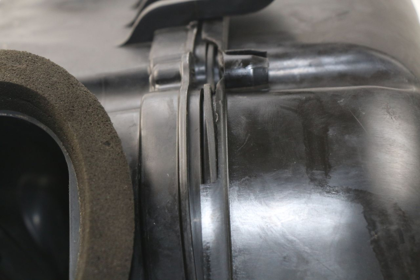 photo de BOITE A AIR SUZUKI GSX-R GSXR 600 (2001 - 2003) - Autre angle de vue