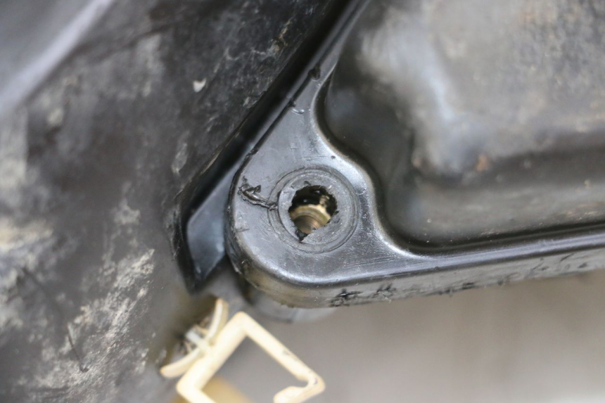 photo de BOITE A AIR HONDA MTX TC02 125 (1987 - 1989) - Gros plan technique