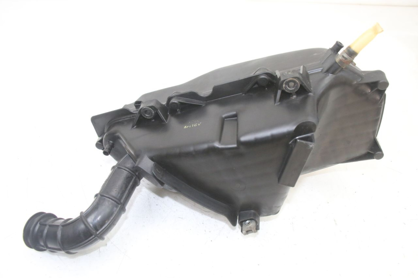 photo de BOITE A AIR HONDA PCX (JF57/JF64) 125 (2014 - 2018) - Autre angle de vue