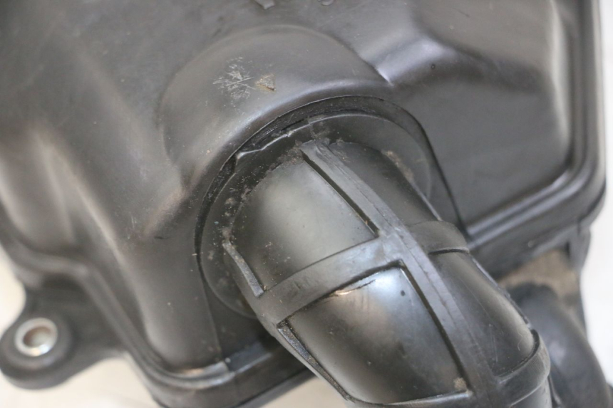 photo de BOITE A AIR YAMAHA JOG R 50 (2004 - 2014) - Détail de la pièce