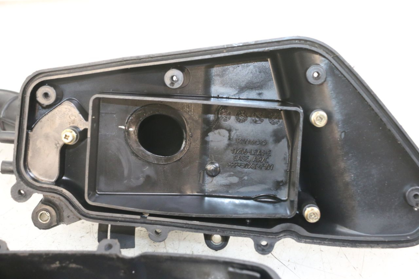 photo de BOITE A AIR KYMCO DINK 4T 50 (2007 - 2018) - État de surface