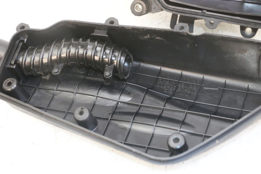 photo de BOITE A AIR KYMCO DINK 4T 50 (2007 - 2018) - Pièce contrôlée