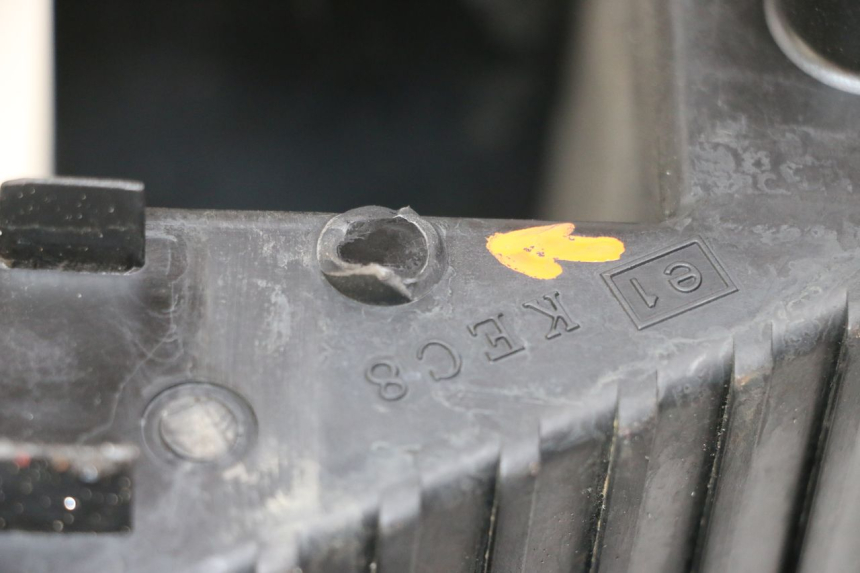 photo de BOITE A AIR KYMCO STRYKER OFF ROAD 125 (1999 - 2005) - Gros plan technique