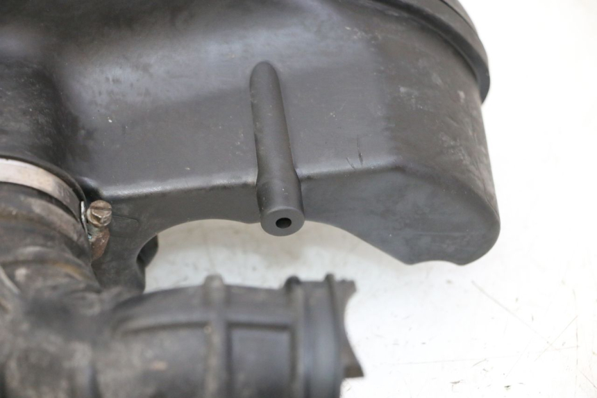 photo de BOITE A AIR PIAGGIO LXV 4T 50 (2009 - 2013) - Gros plan technique