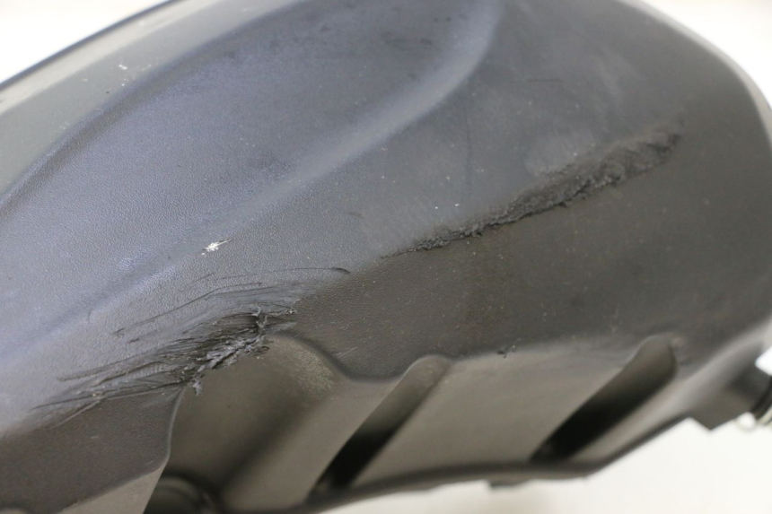 photo de BOITE A AIR PIAGGIO MP3 HPE 530 (2022 - 2026) - Autre angle de vue