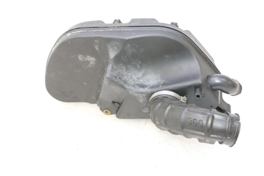 photo de BOITE A AIR PIAGGIO MP3 LT 300 (2010 - 2016) - Autre angle de vue