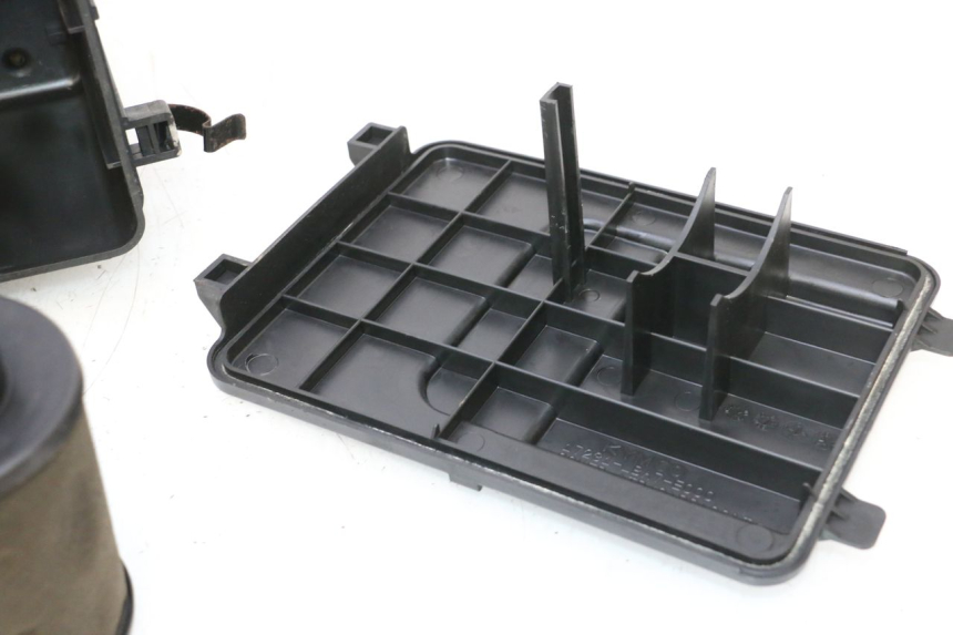 photo de BOITE A AIR KYMCO MXU R 250 (2004 - 2010) - Vue produit