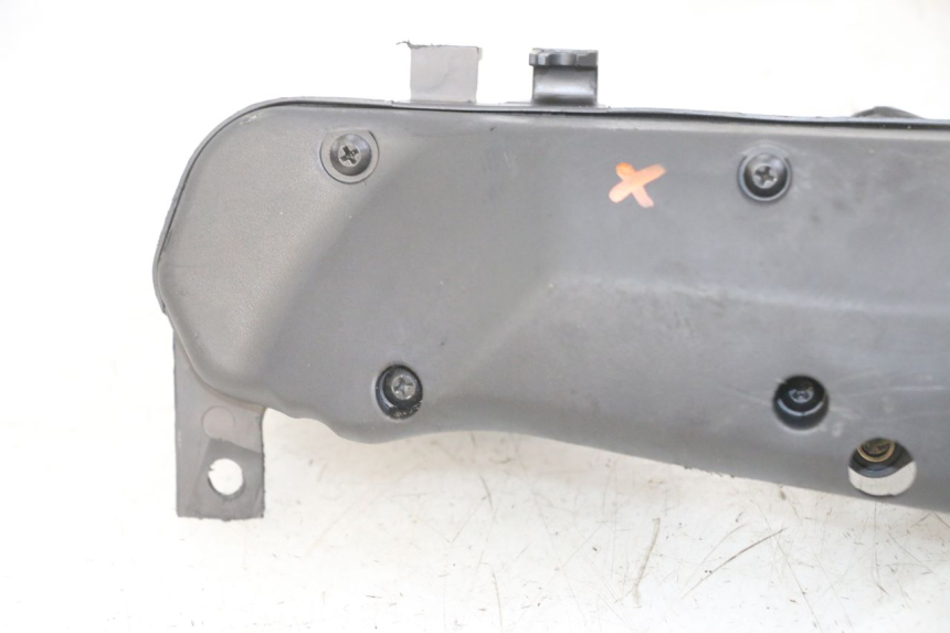 photo de BOITE A AIR PIAGGIO NEW TYPHOON 50 (2018 - 2021) - Gros plan technique