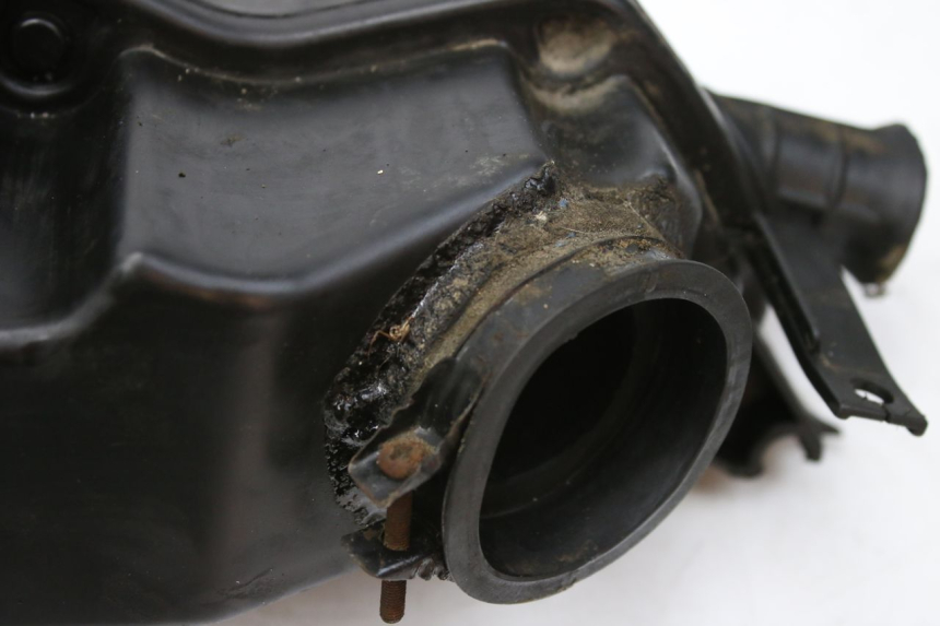 photo de BOITE A AIR KEEWAY OUTLOOK 125 (2007 - 2013) - Gros plan technique