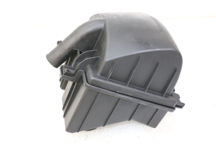 photo de BOITE A AIR PEUGEOT SATELIS COMPRESSOR K15 125 (2006 - 2009) - Autre angle de vue