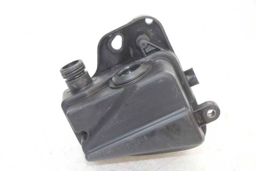 photo de BOITE A AIR PEUGEOT TKR TREKKER FURIOUS 50 (2005 - 2014) - Gros plan technique