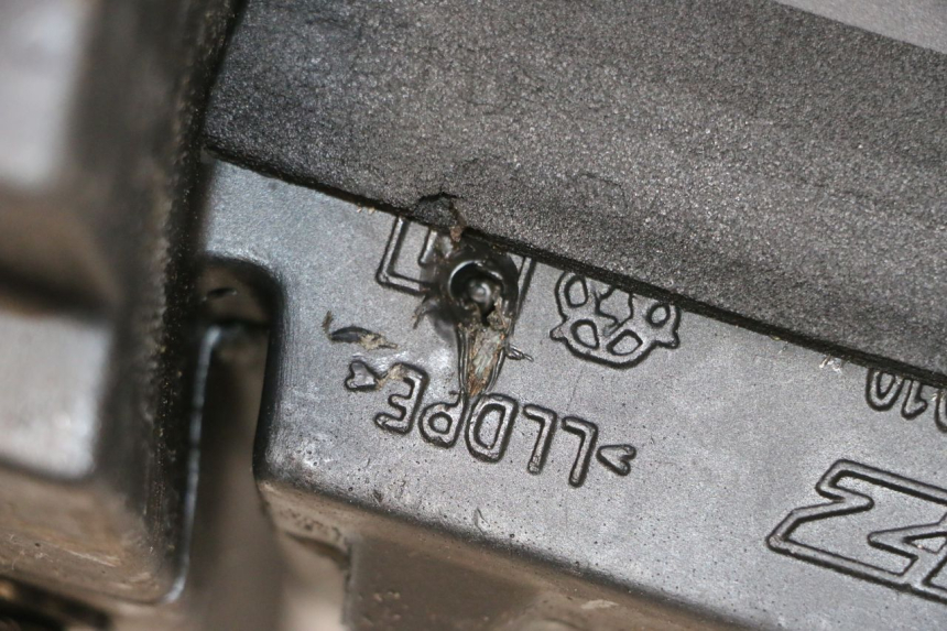photo de BOITE A AIR MZ RT 125 (2000 - 2008) - Gros plan technique