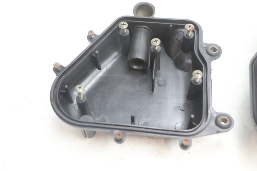 photo de BOITE A AIR KEEWAY RY6 2T 50 (2011 - 2019) - Points de fixation