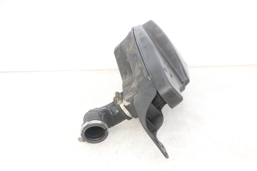 photo de BOITE A AIR PEUGEOT SATELIS 125 (2013 - 2018) - Gros plan technique