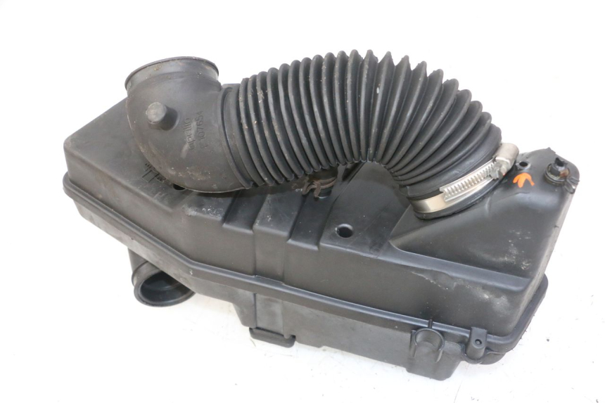 photo de BOITE A AIR APRILIA SCARABEO GT TOURING 125 (1999 - 2005) - Détail de la pièce