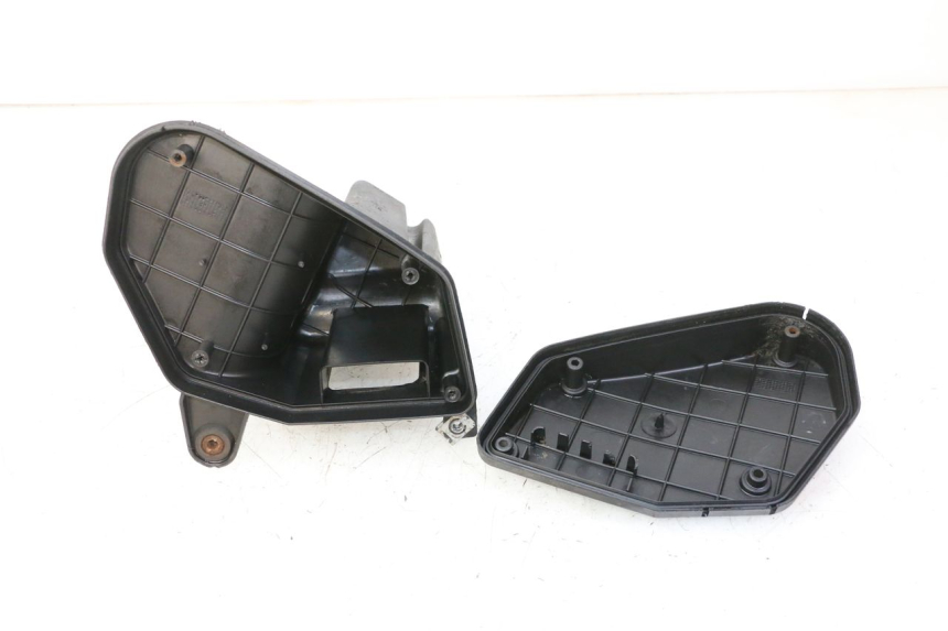 photo de BOITE A AIR GILERA SMT SUPERMOTARD 50 (2009 - 2017) - Détail de la pièce