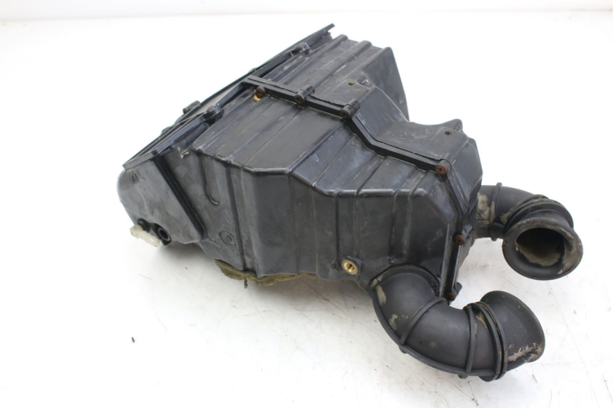 photo de BOITE A AIR TRIUMPH SPRINT ST 955 (1999 - 2001) - Gros plan technique