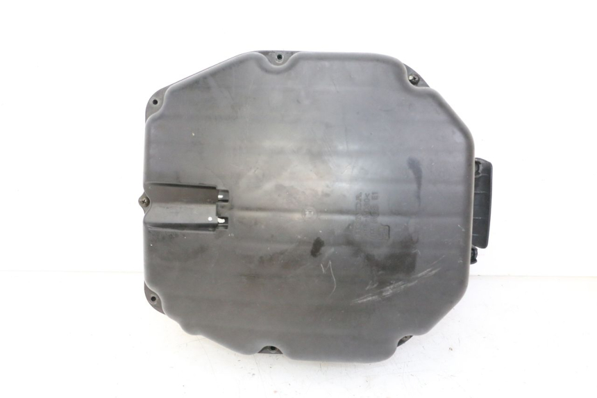 photo de BOITE A AIR HONDA ST PAN EUROPEAN 1300 (2002 - 2013) - Autre angle de vue