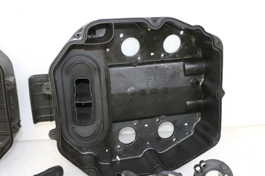 photo de BOITE A AIR HONDA ST PAN EUROPEAN 1300 (2002 - 2013) - Pièce contrôlée