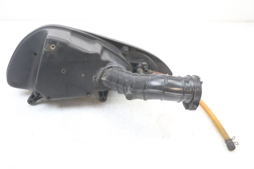 photo de BOITE A AIR KYMCO SUPER 8 125 (2008 - 2015) - Gros plan technique