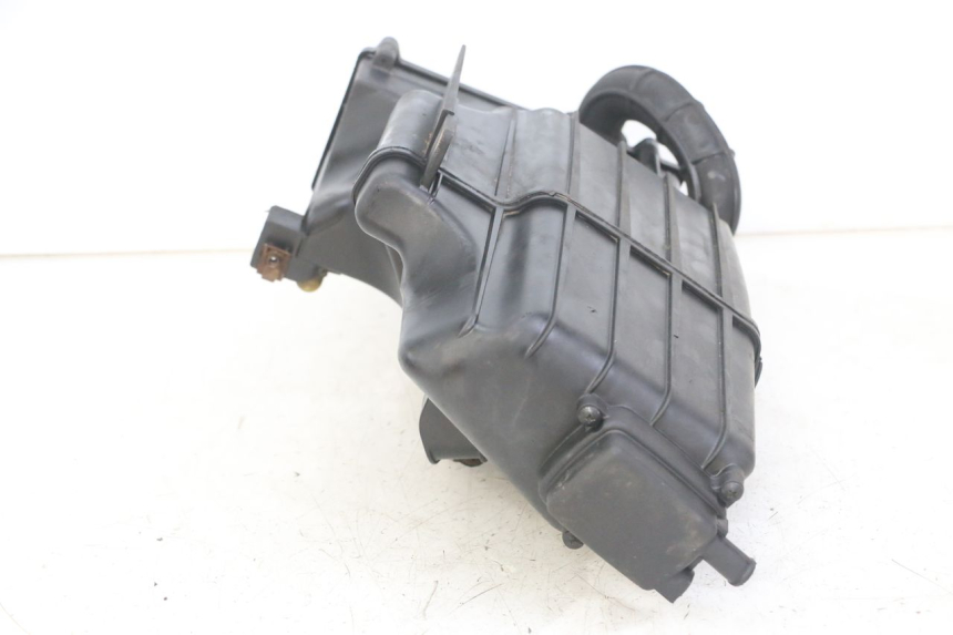 photo de BOITE A AIR PIAGGIO SUPER LX 125 (2000 - 2003) - Autre angle de vue