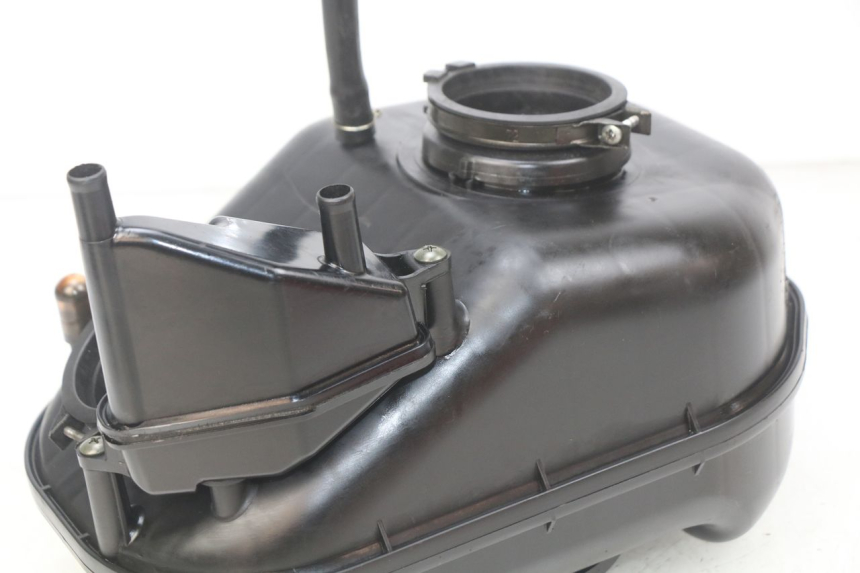 photo de BOITE A AIR SUZUKI SV N 650 (1999 - 2002) - Vue d’ensemble