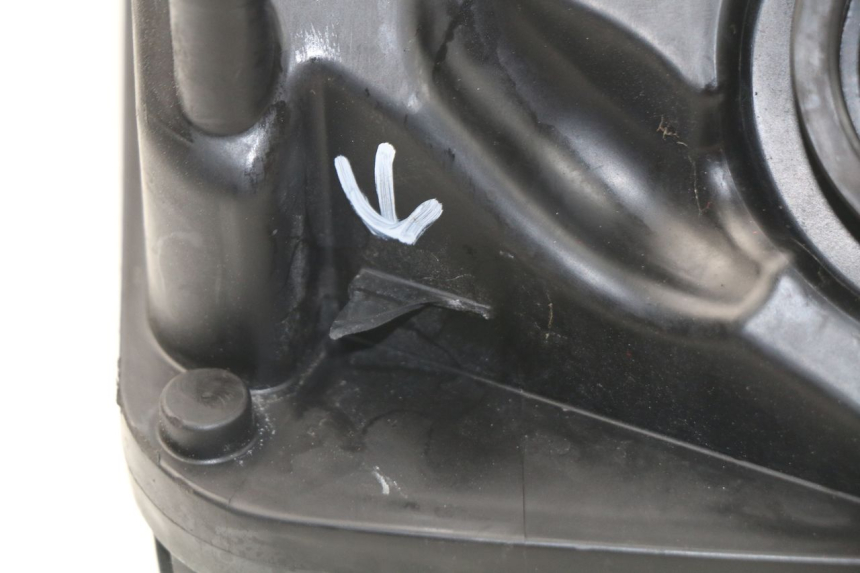 photo de BOITE A AIR SUZUKI SV S ABS 650 (2003 - 2009) - Points de fixation