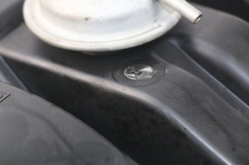 photo de BOITE A AIR YAMAHA TDM ABS 900 (2002 - 2014) - Détail de la pièce