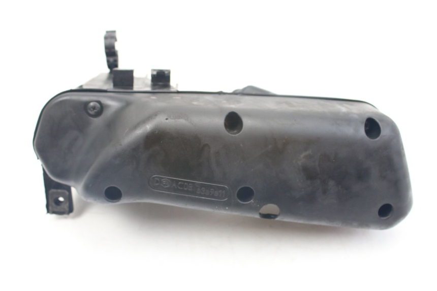 photo de BOITE A AIR PIAGGIO VESPA S 2T 50 (2007 - 2014) - Gros plan technique