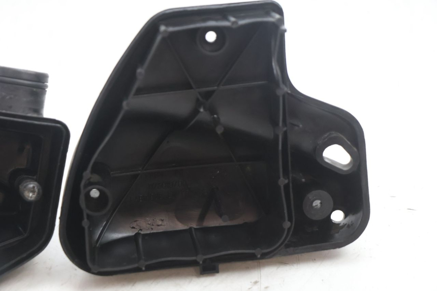 photo de BOITE A AIR PEUGEOT VIVACITY 50 (1998 - 2003) - État de surface