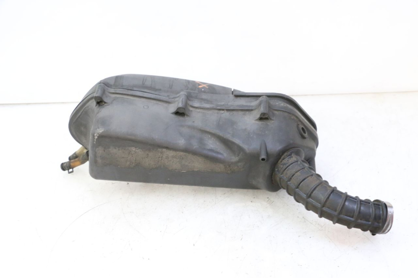 photo de BOITE A AIR YAMAHA X-MAX XMAX 125 (2010 - 2013) - Gros plan technique