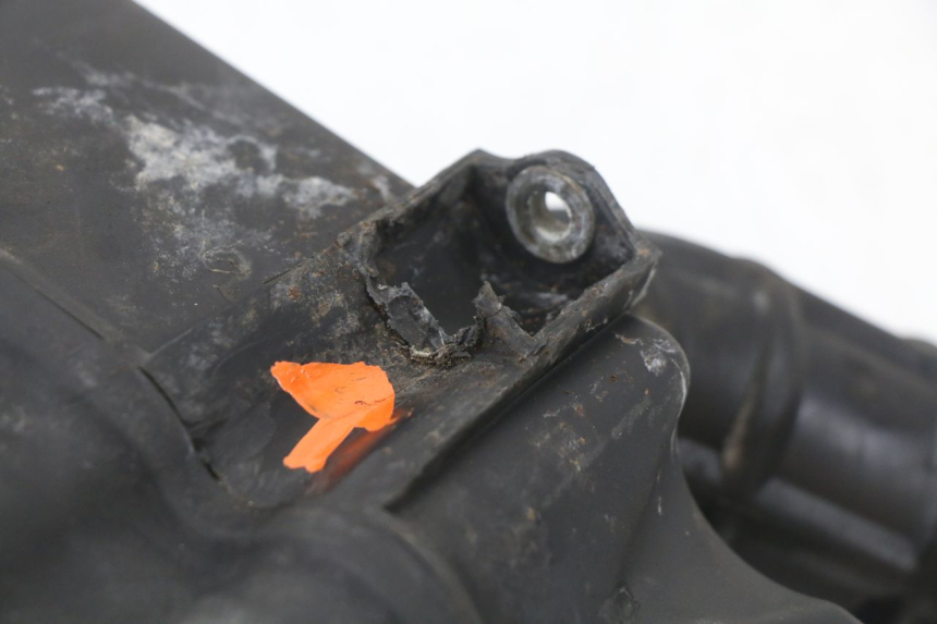 photo de BOITE A AIR PIAGGIO X8 125 (2004 - 2007) - Zoom état d’usage