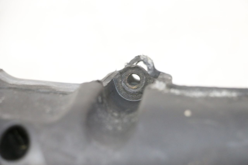 photo de BOITE A AIR PIAGGIO X9 EVOLUTION 125 (2003 - 2007) - Autre angle de vue