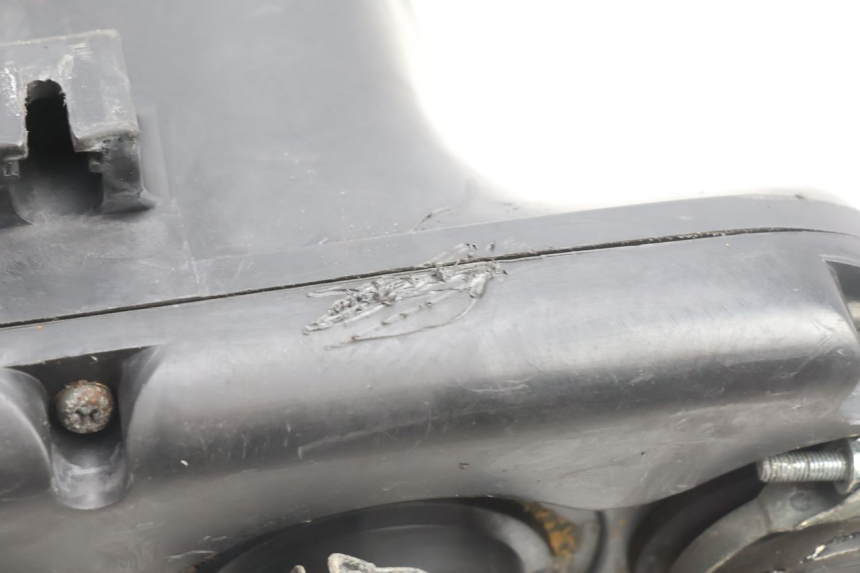 photo de BOITE A AIR YAMAHA XJR 1300 (1998 - 2002) - Gros plan technique